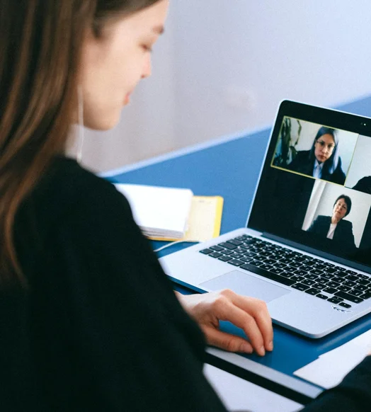 Online / Canlı (Çevrimiçi) Eğitimler